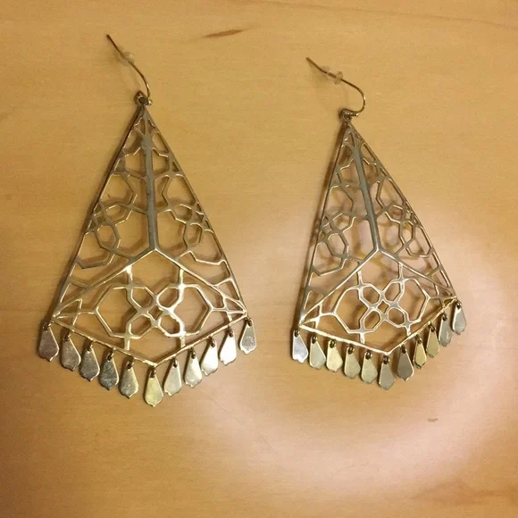 Iconic & Rare Kendra Scott Oversized Stylized Logo Statement Earrings, Gold - Picture 3 of 9